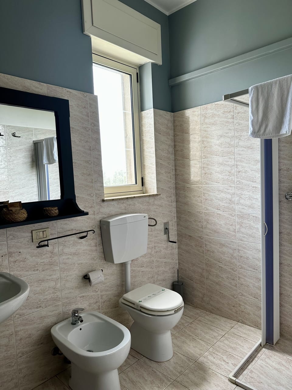 Triple Room | Bathroom | Towels