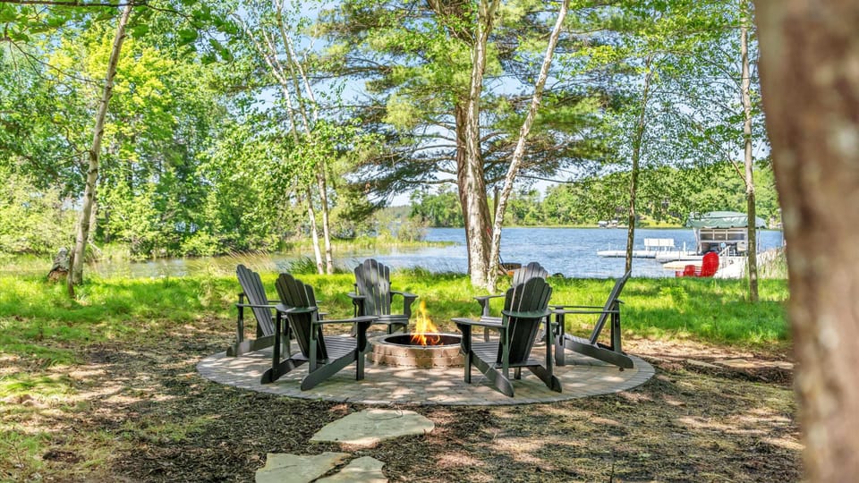 Enjoy lakeside bon fires each night!