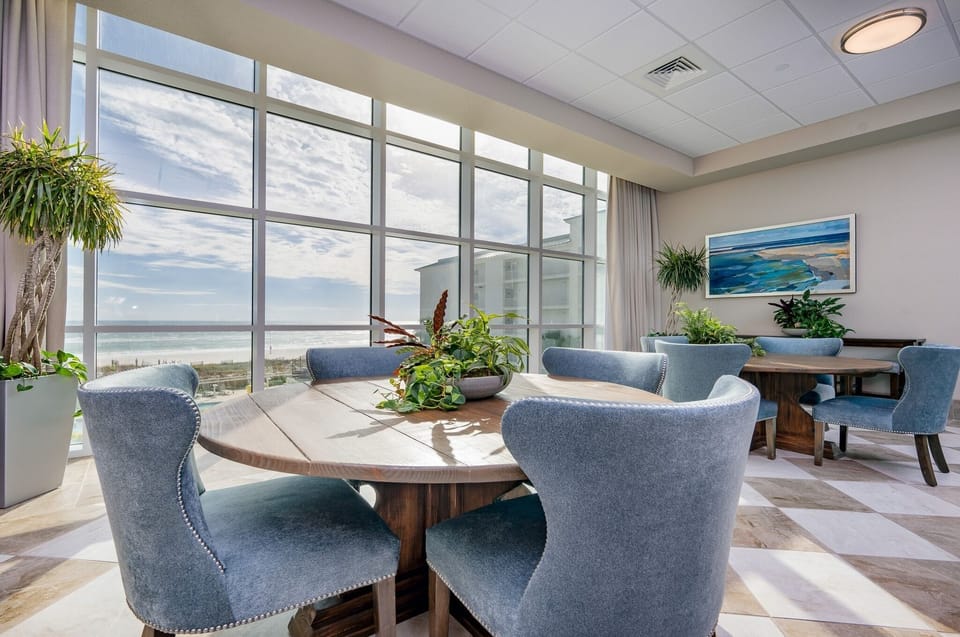Condo, 3 Bedrooms | Dining