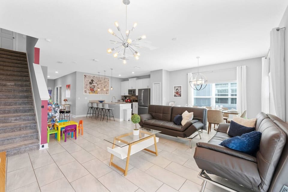 Living Room#Disney #Parks #kingdom #springs #Vacation #Rental #waterpark #davenport #Kissimmee #Orlando #universal #citywalk #legoland #shortstay #longstay #championsgate #resort #golf #oasisclub