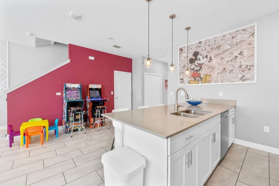 Kitchen Island#Disney #Parks #kingdom #springs #Vacation #Rental #waterpark #davenport #Kissimmee #Orlando #universal #citywalk #legoland #shortstay #longstay #championsgate #resort #golf #oasisclub