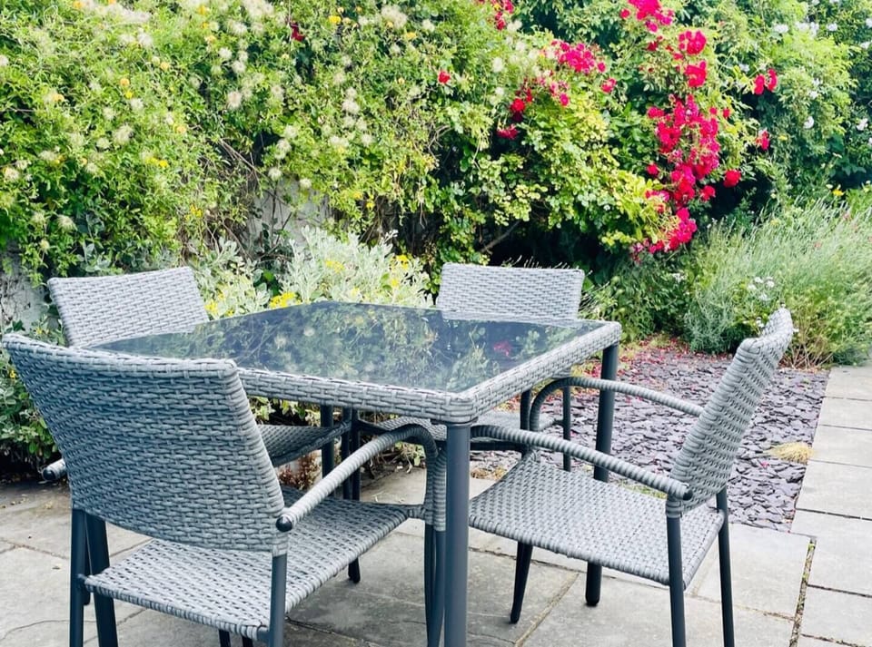 Secluded garden with dining area