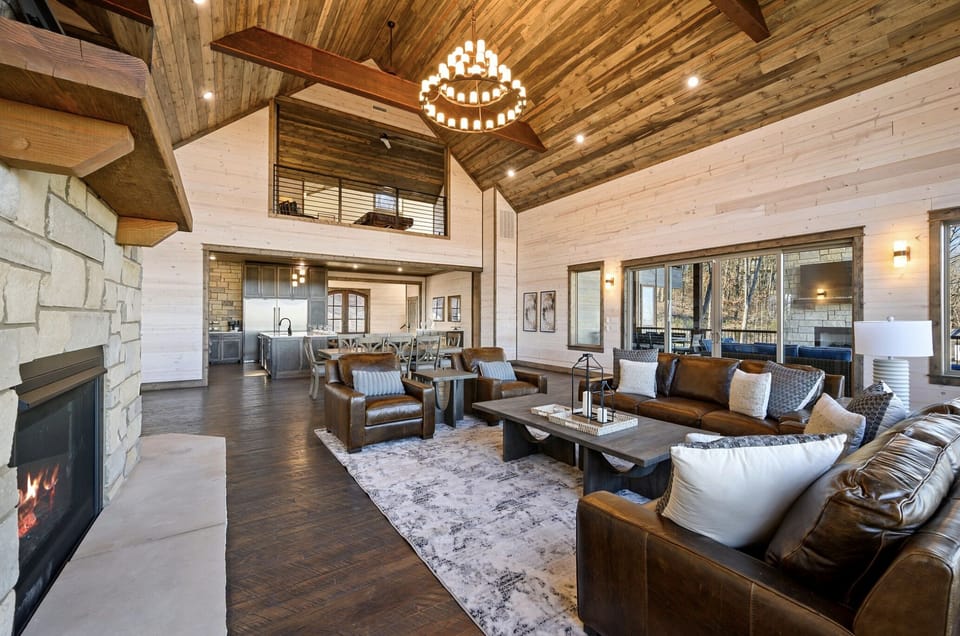 Living Room (3)