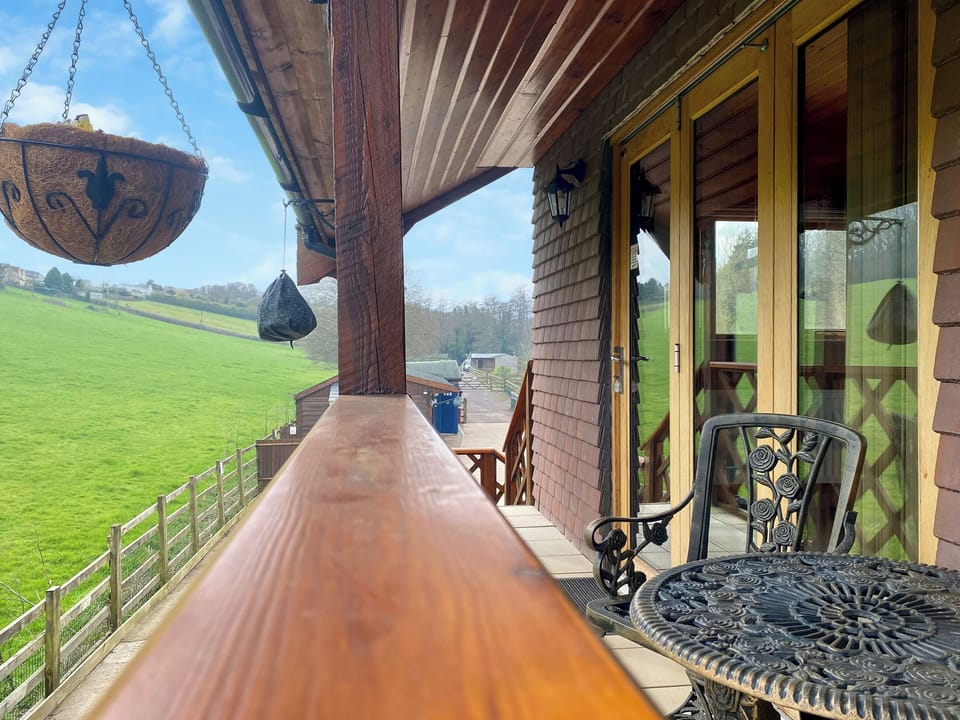 Exterior | Pinecone Lodges- Apple - Pinecone Lodges, Camerton, near Bath