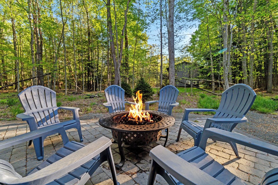 Sink into the hot tub the second the sun goes down — string lights overhead, steam rising, and nowhere else you need to be tonight.   