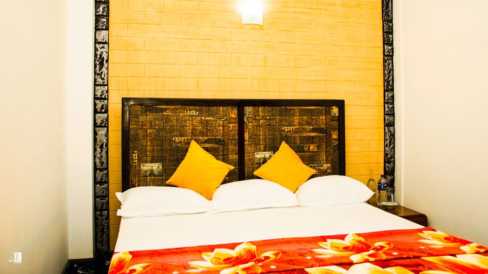 Comfort Triple Room | Iron/ironing board, free WiFi, bed sheets