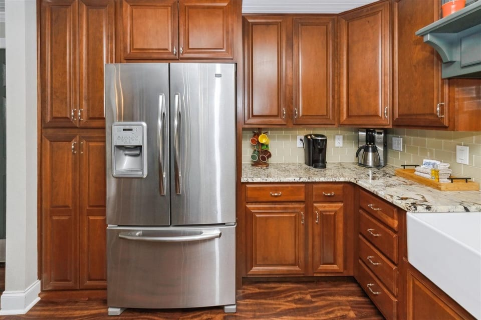 Condo, 2 Bedrooms | Private kitchen | Coffee/tea maker, fridge, oven, stovetop