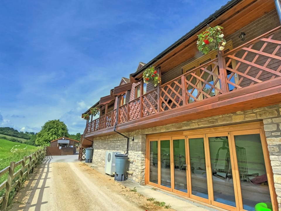 Exterior | Pine Lodge - Pinecone Lodges, Camerton, near Bath