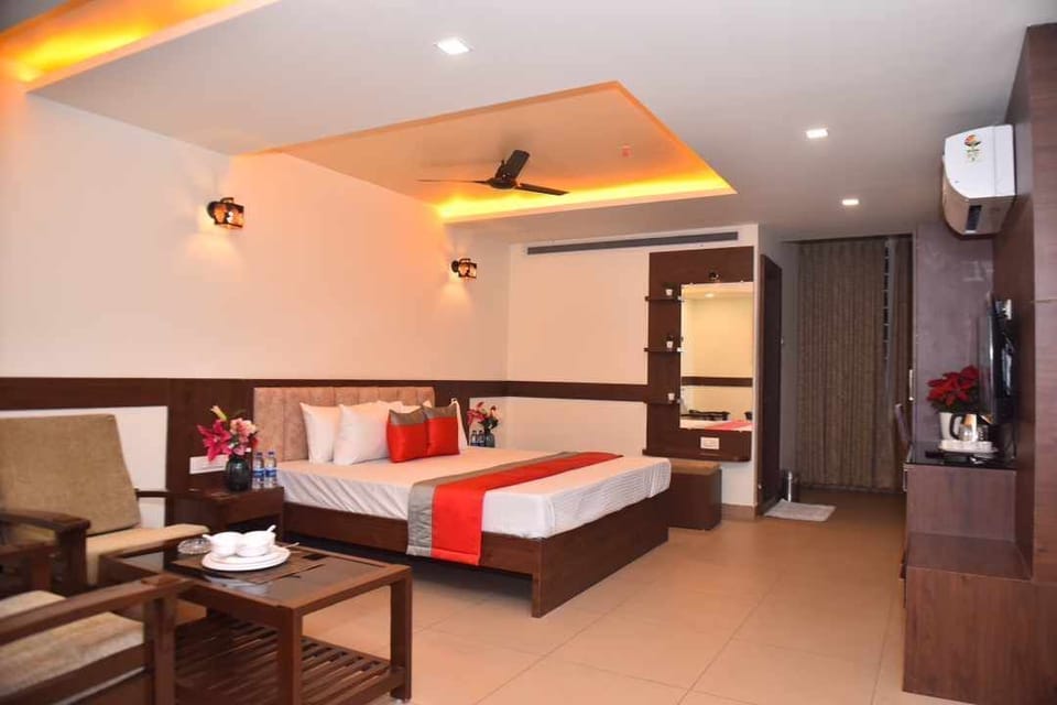 Deluxe Double Room | Free WiFi