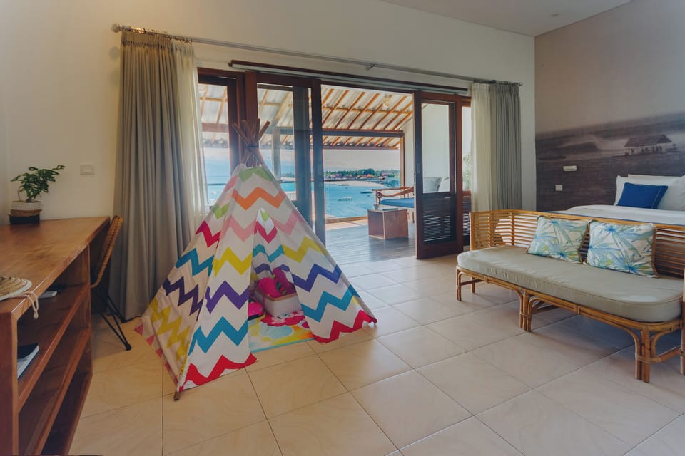 Superior Room, Balcony, Ocean View | In-room safe, blackout drapes, WiFi (free)