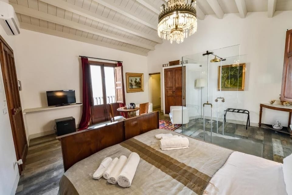 Exclusive Room, City View (Fata Morgana) | Hypo-allergenic bedding, down comforters, memory foam beds, minibar