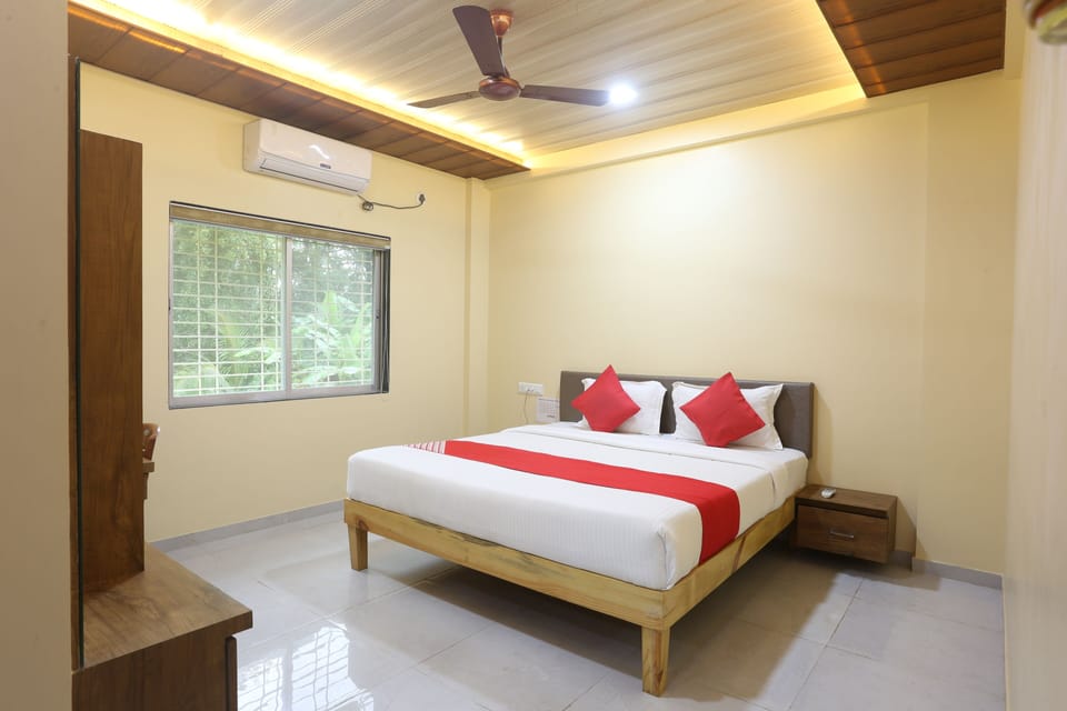 Pillowtop beds, bed sheets