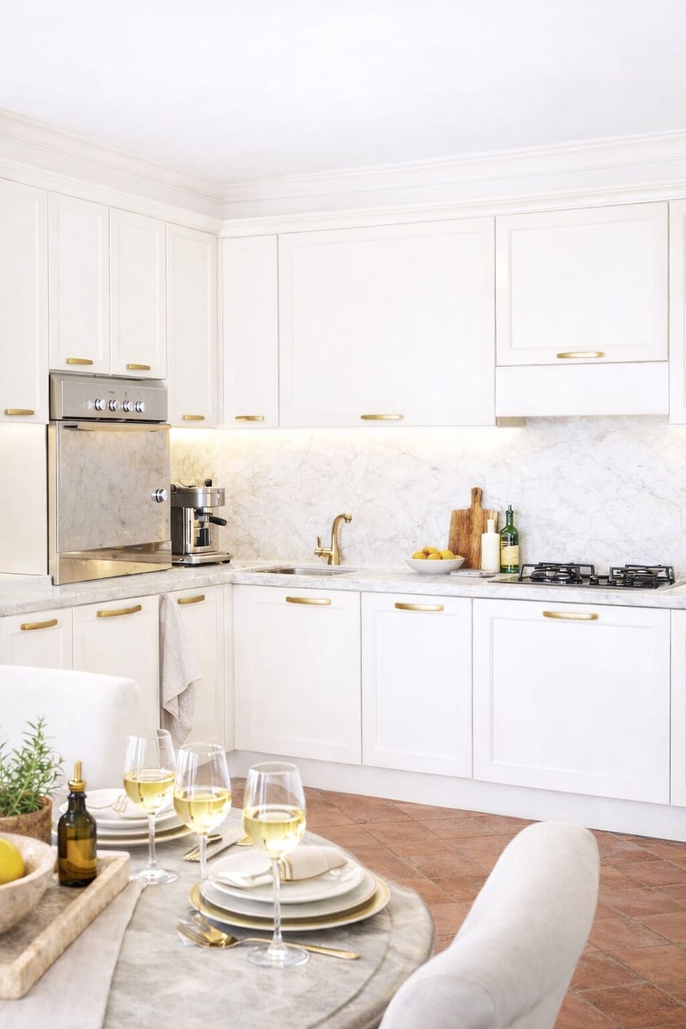 ✨YOUR BEAUTIFUL FULLY EQUIPPED KITCHEN WITH ALL YOU NEED FOR COOKING :)✨

sample