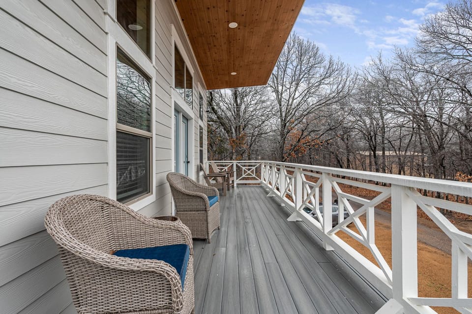 Top balcony