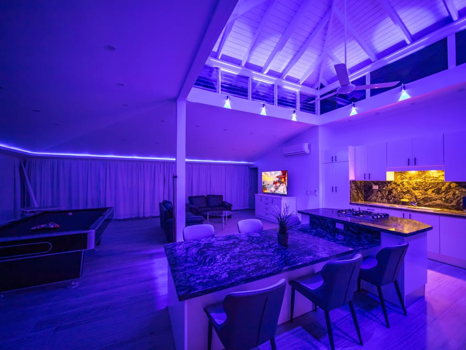 Apartment, 3 Bedrooms, Balcony, City View | Game room