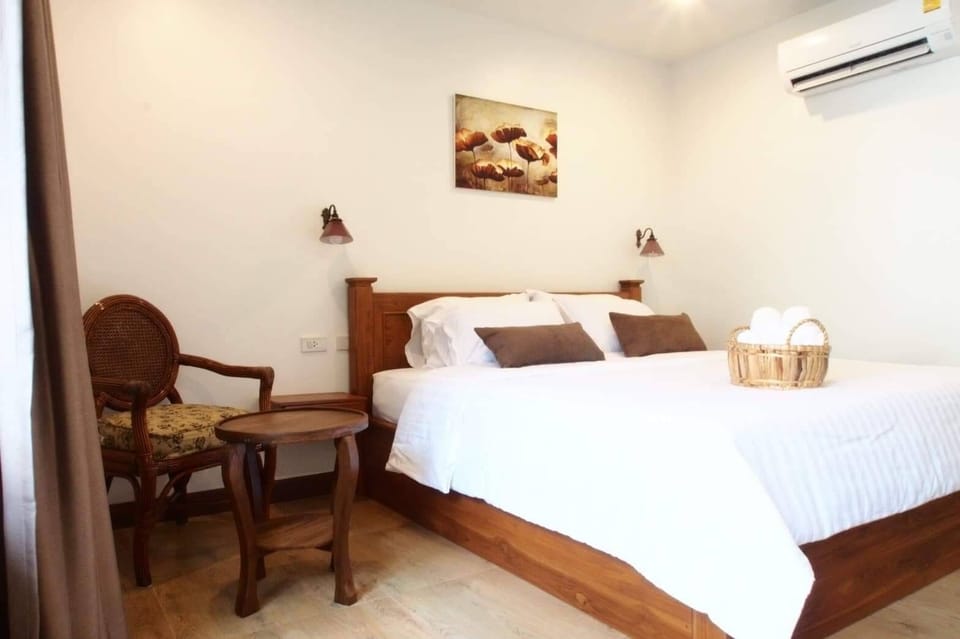 Standard Double Room, 1 Bedroom, Garden View | Premium bedding, Select Comfort beds, individually decorated
