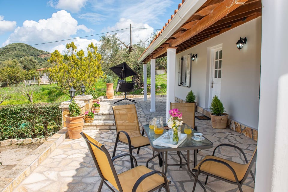 Serenity Apartment Arillas Corfu- veranda