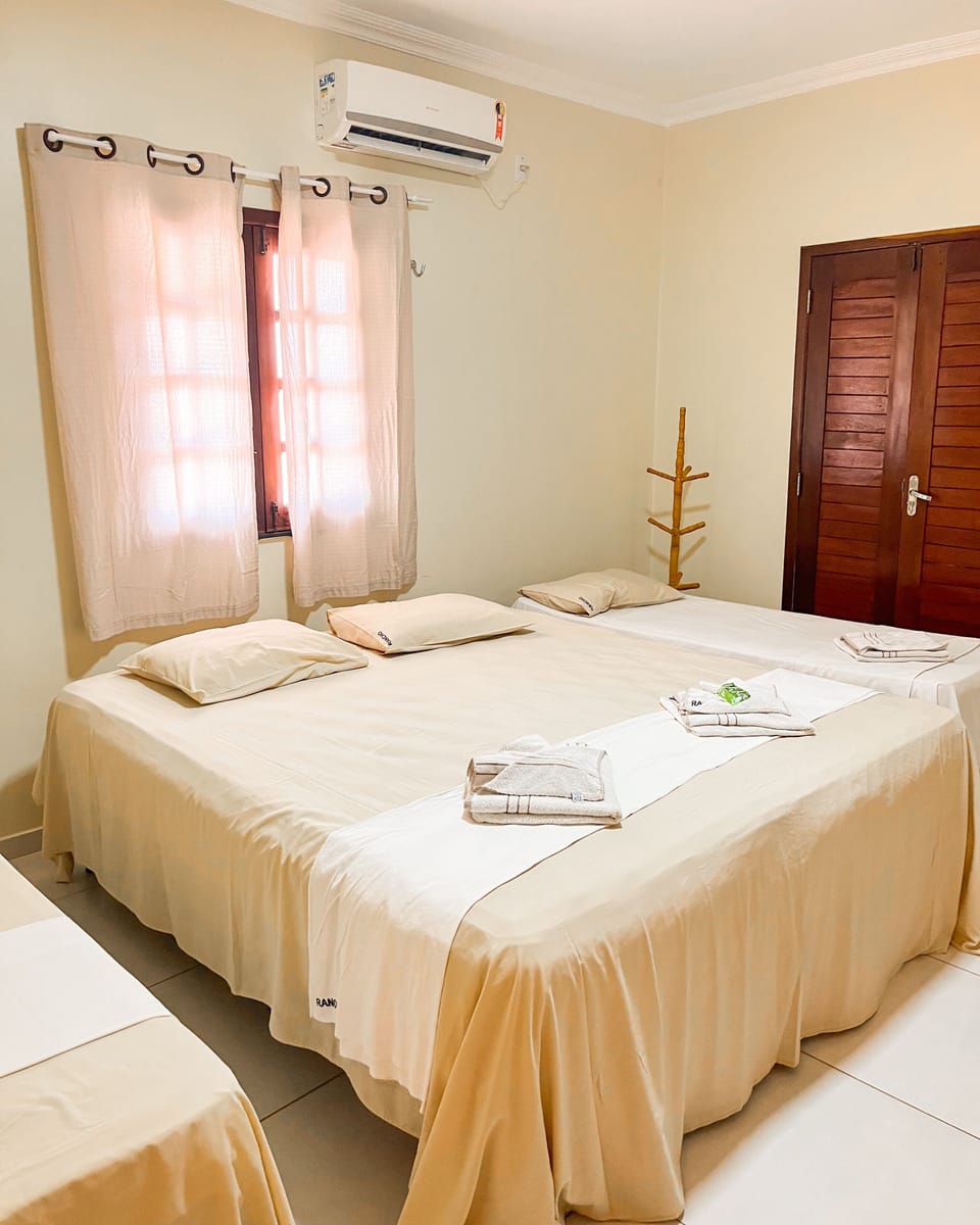 Standard Quadruple Room | Free WiFi, bed sheets