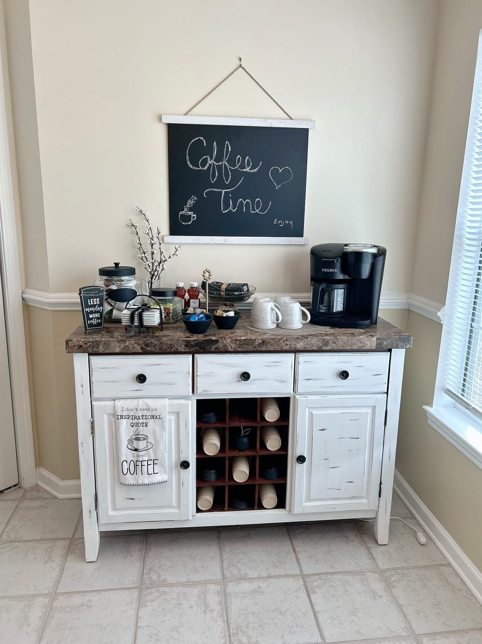 Coffee/tea bar