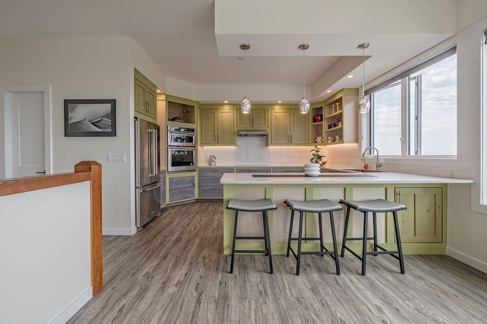 Kitchen Breakfast Bar 