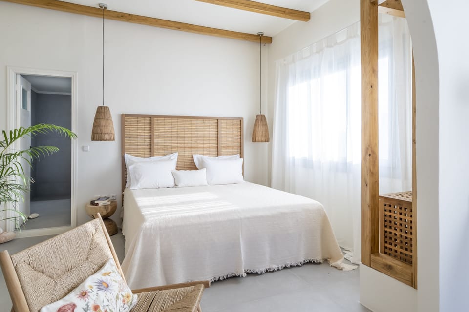 House, 1 King Bed with Sofa bed, Non Smoking, Beachside | 1 bedroom, hypo-allergenic bedding, in-room safe, free WiFi