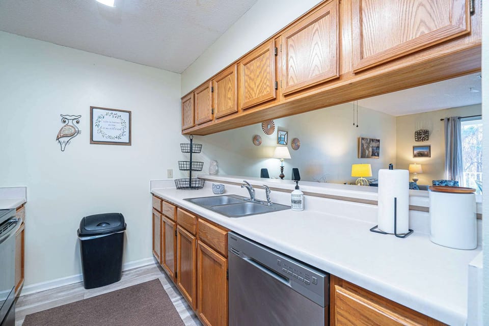Condo, Multiple Beds, Balcony, Garden View (Fun Times) | Private kitchen | Fridge, microwave, oven, stovetop
