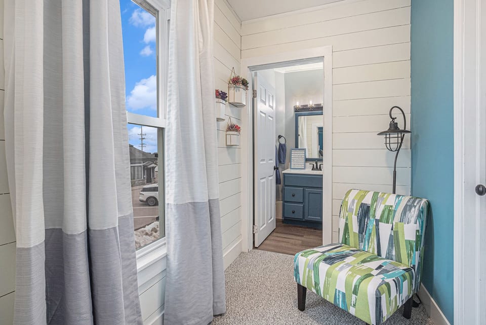 Upstairs bathroom