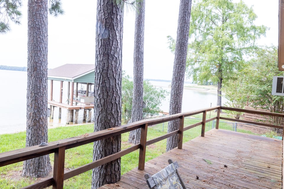 Outdoor Retreat - Alternate View