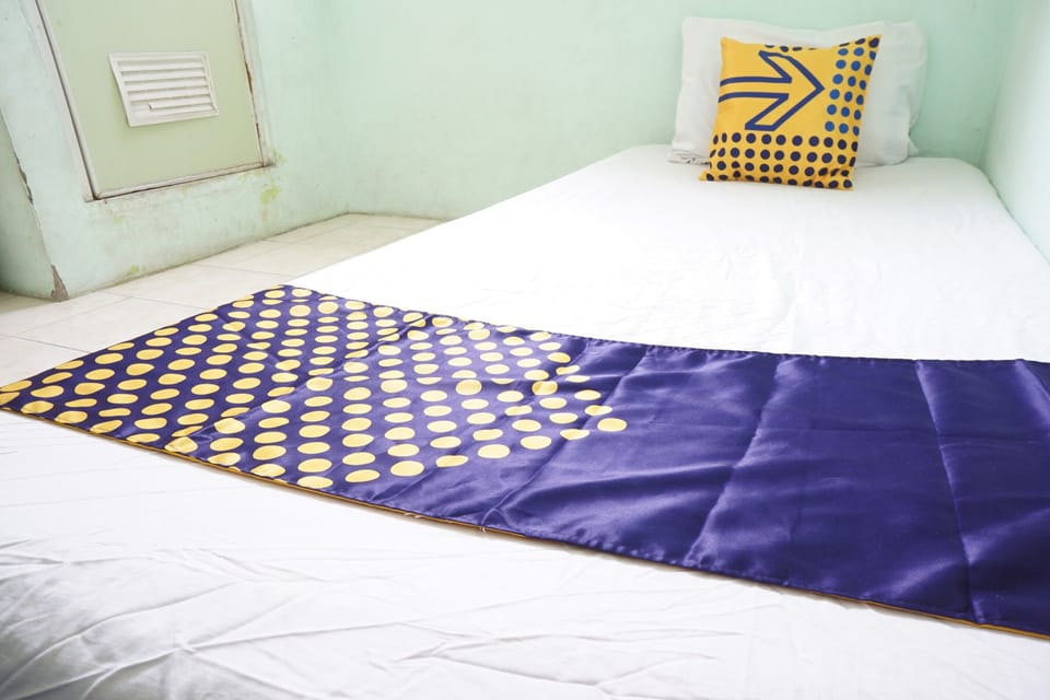Basic Single Room | Free WiFi, bed sheets