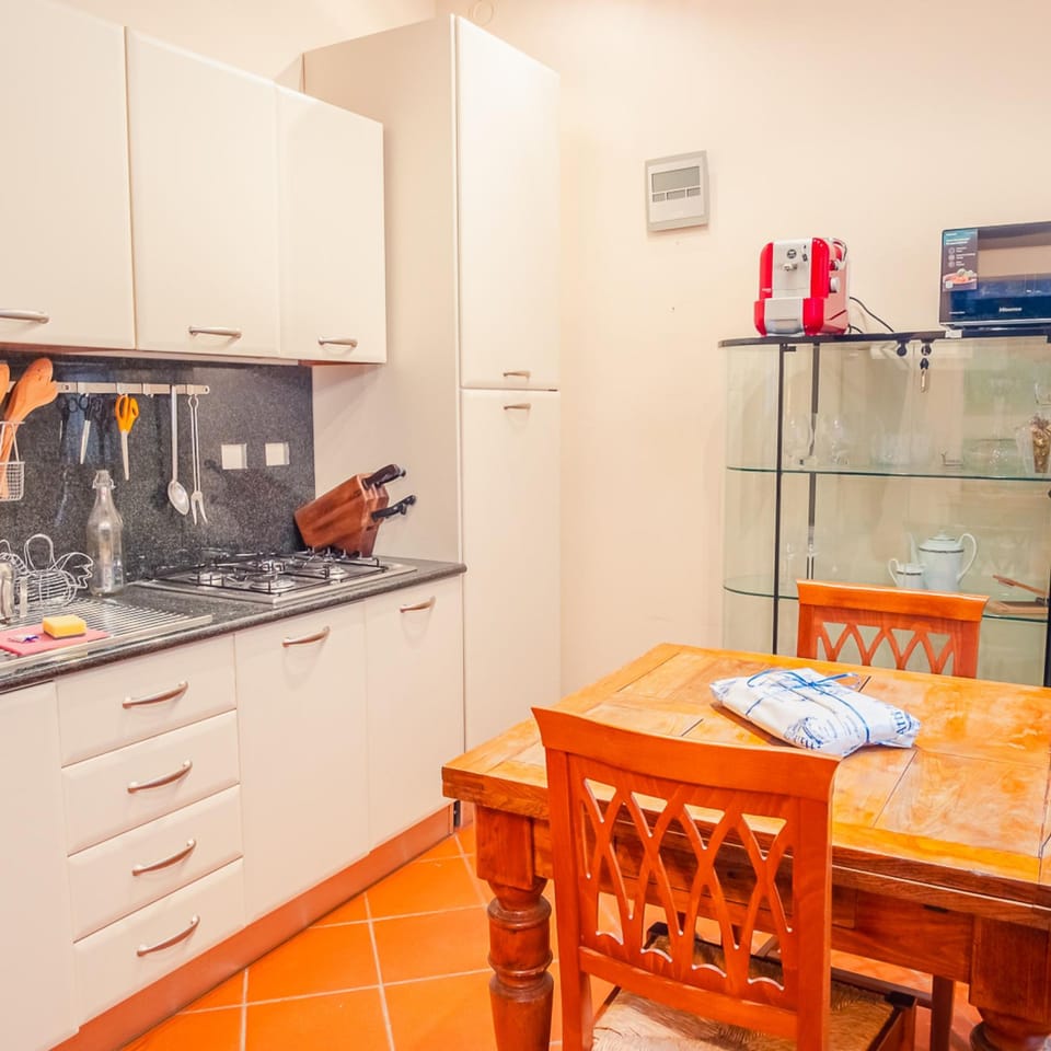 House | 1 bedroom