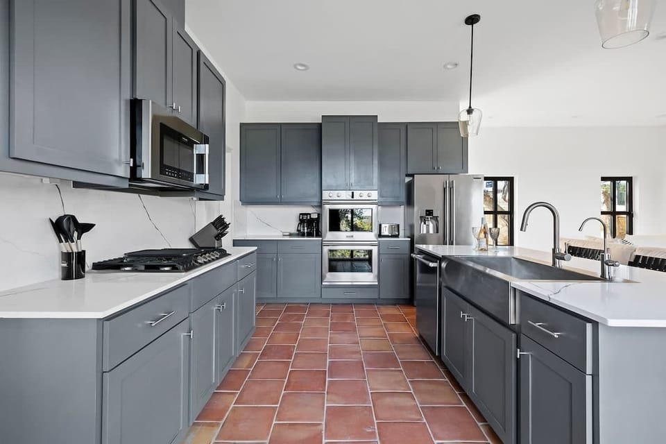 Villa 7 - Kitchen