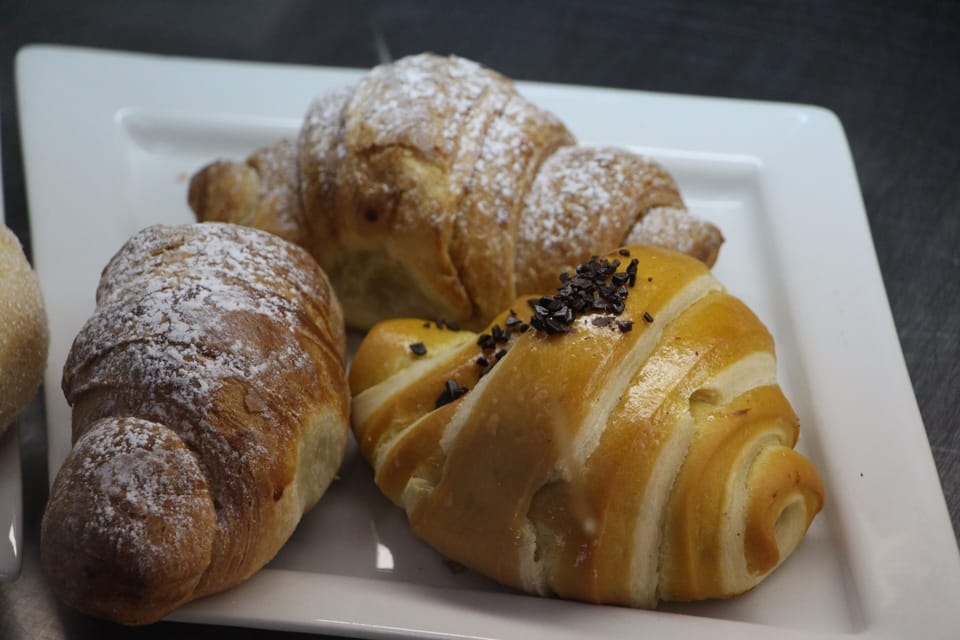 Daily buffet breakfast for a fee
