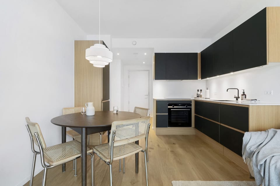 Fully equipped kitchen with all amenities you need to show off your cooking skills