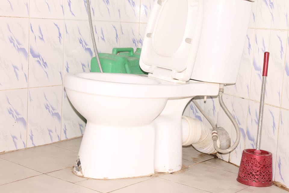 Comfort Cottage | Raised toilet seat