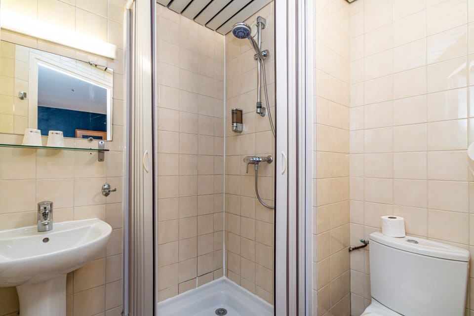 Free toiletries, towels