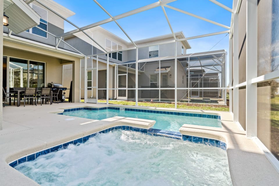 Private Pool and Spa of the Home in Davenport Florida - Unwind with a dip in chic and stylish pool area - Discover bliss by the pool in serene setting