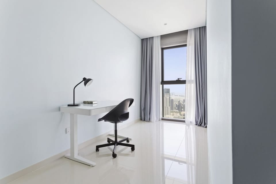 Luxury Apartment | Iron/ironing board, free WiFi