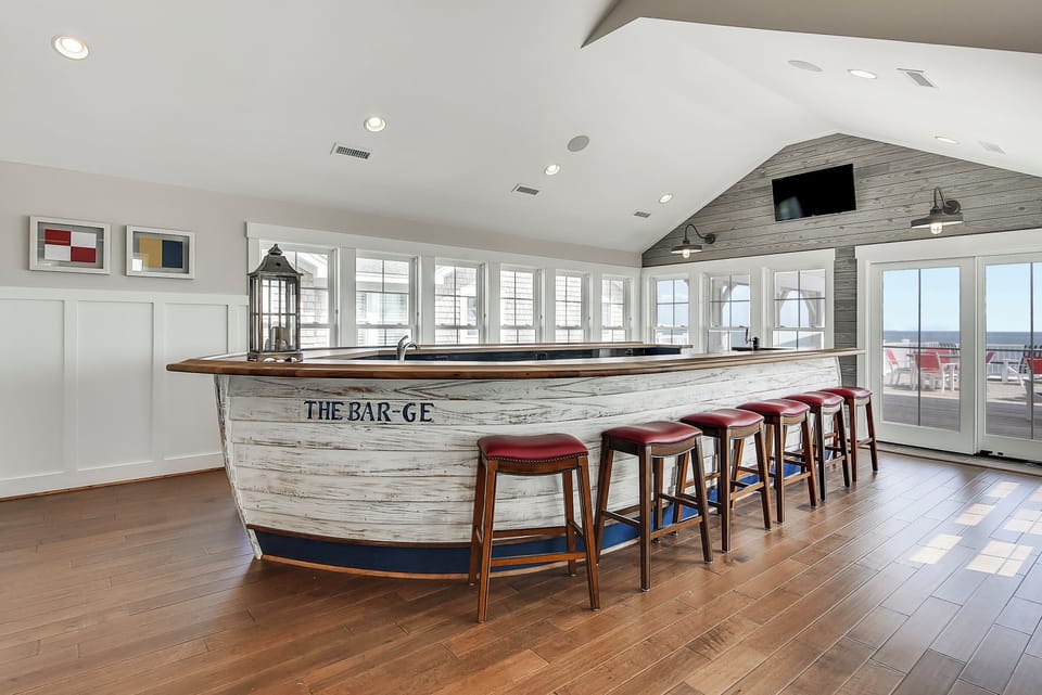 Main/Upper Level,Bar,