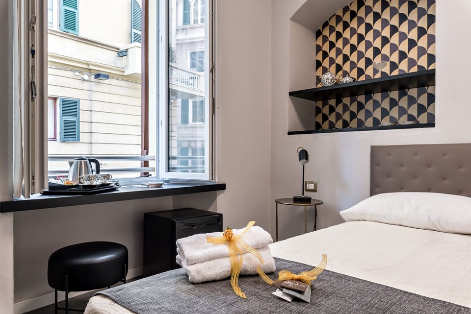 Comfort Double or Twin Room | Minibar, in-room safe, desk, laptop workspace