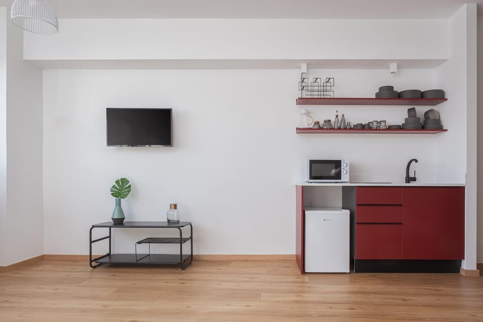 Living Room, Kitchen