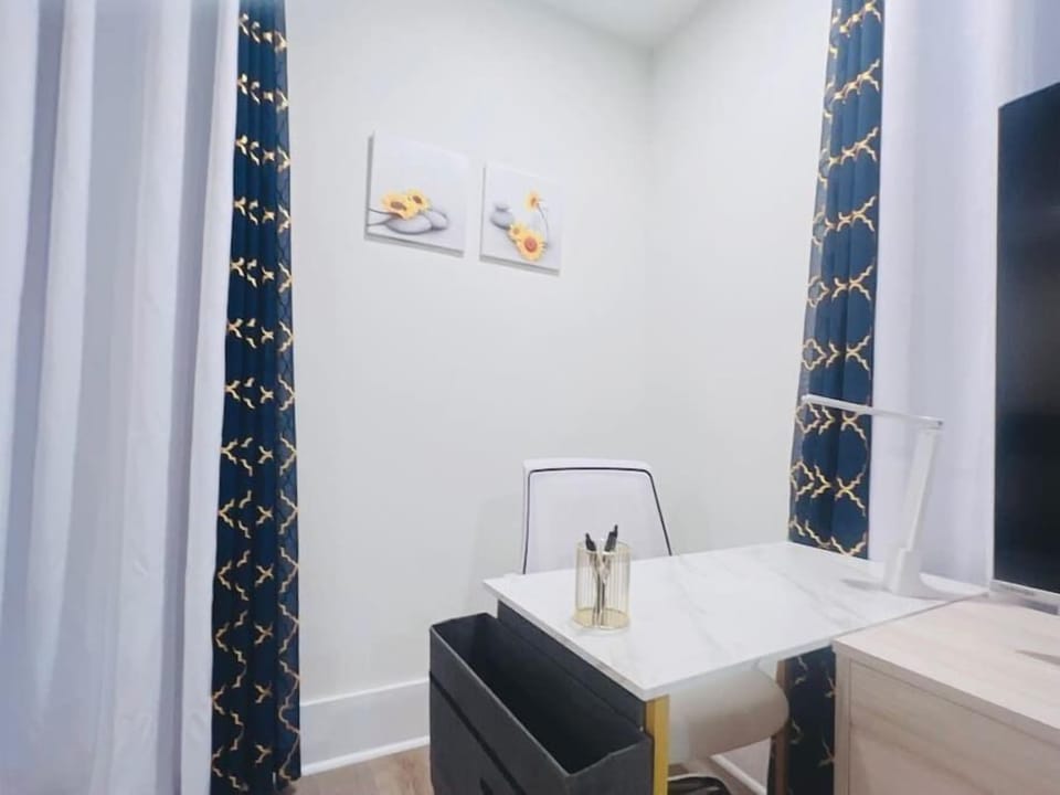 Workspace Master Bedroom