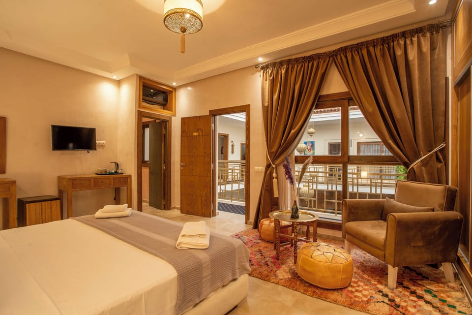 Room amenity