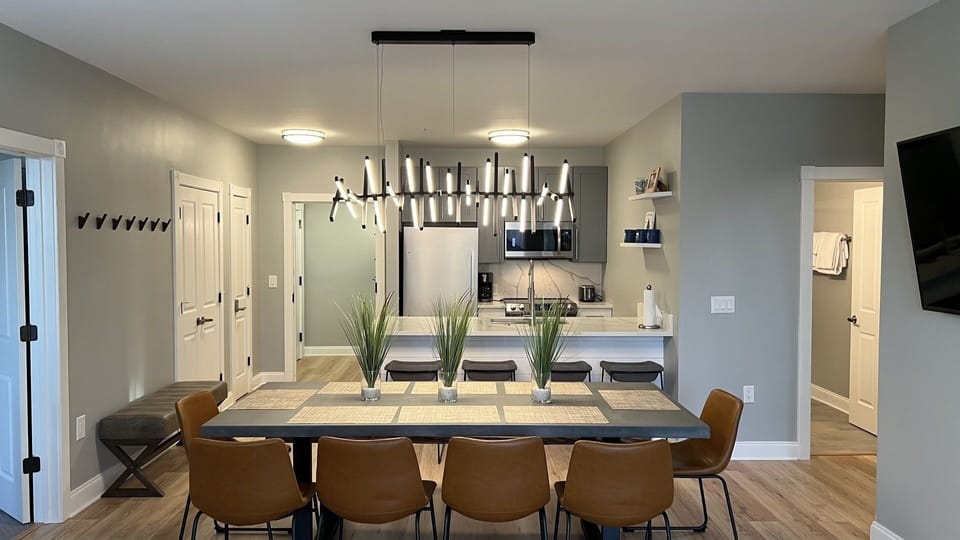 Dining Room, Dining Table, Table, Indoors, Furniture