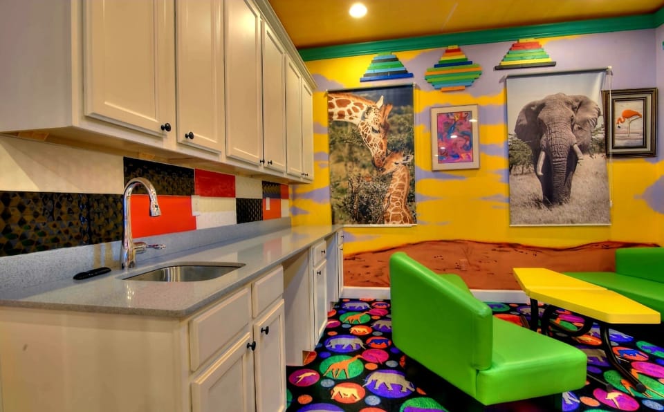 Wet bar