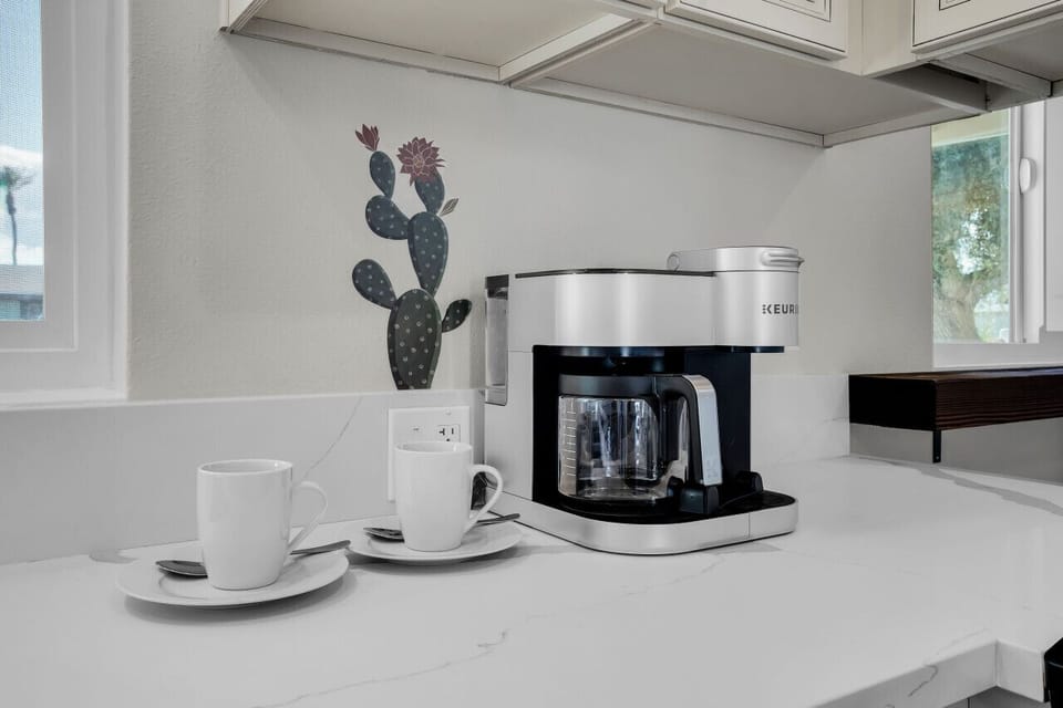Coffee station w/ Nespresso - Single OR full pot available
