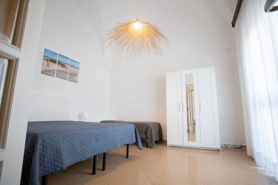 Bedroom 02
