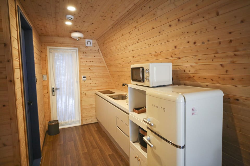 Lisa's House | Private kitchen | Full-size fridge, microwave, stovetop, electric kettle