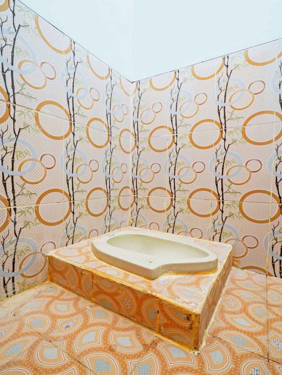 Economy Double Room | Bathroom | Shower, towels