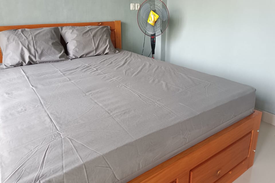 Deluxe Double Room | WiFi (free), bed sheets