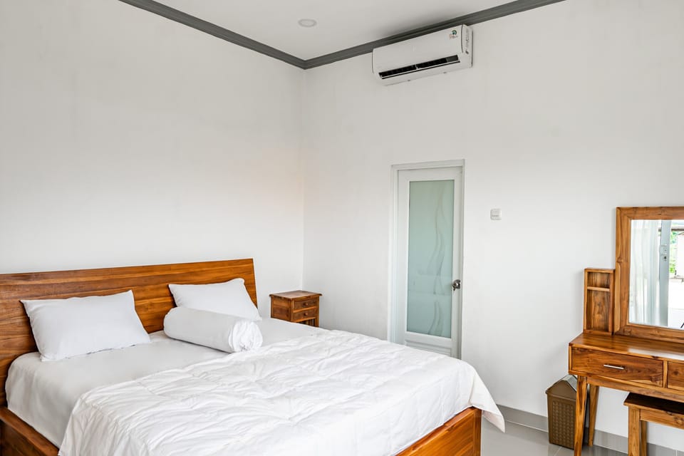 Deluxe Studio | Desk, free WiFi, bed sheets
